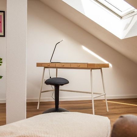Das Raum-Wunder Mit Kueche Und Smart-Tv Karlsruhe Luaran gambar